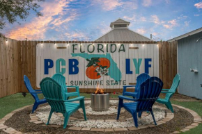 Book NOW! Walk to Beach - Large Private Yard - Fire Pit - Dog Friendly